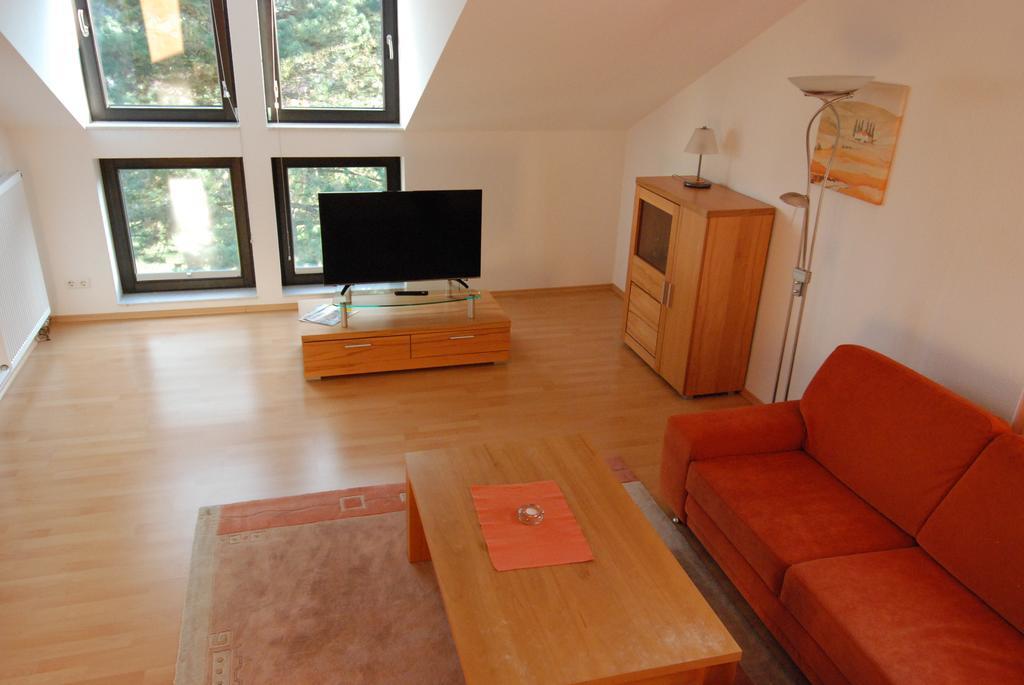 Ferienwohnungen Fliegerstrasse Gersfeld Exterior foto